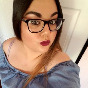 Meet your Posher, Chavez